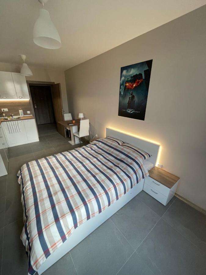 Movie Flats Apartment Sofia Bagian luar foto