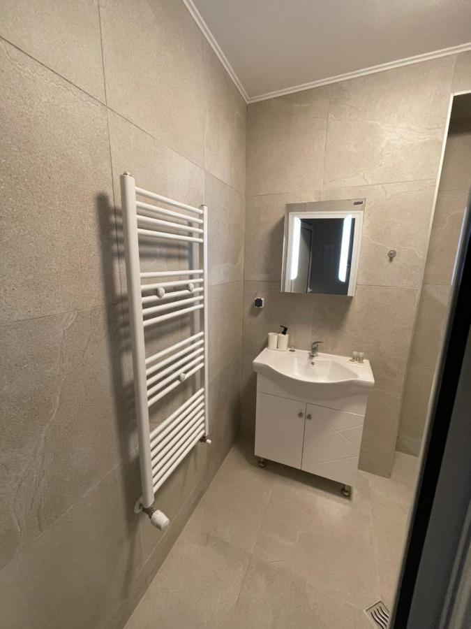 Movie Flats Apartment Sofia Bagian luar foto